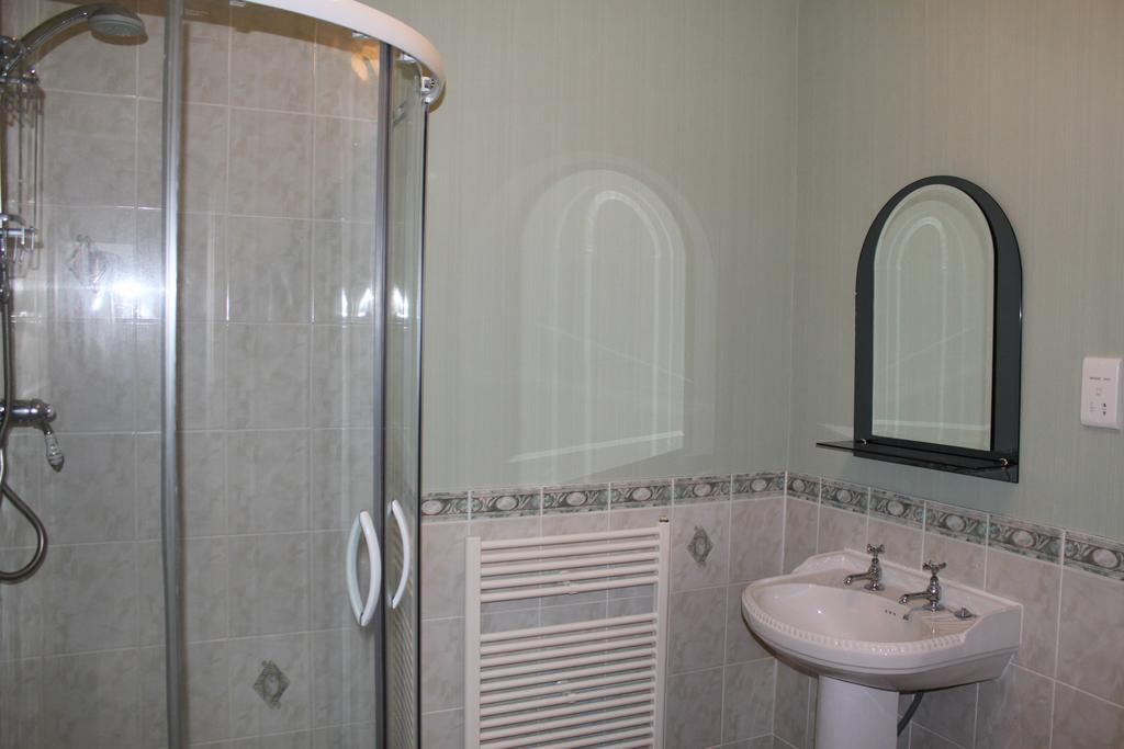 Barton House Bed & Breakfast Матлок Екстериор снимка